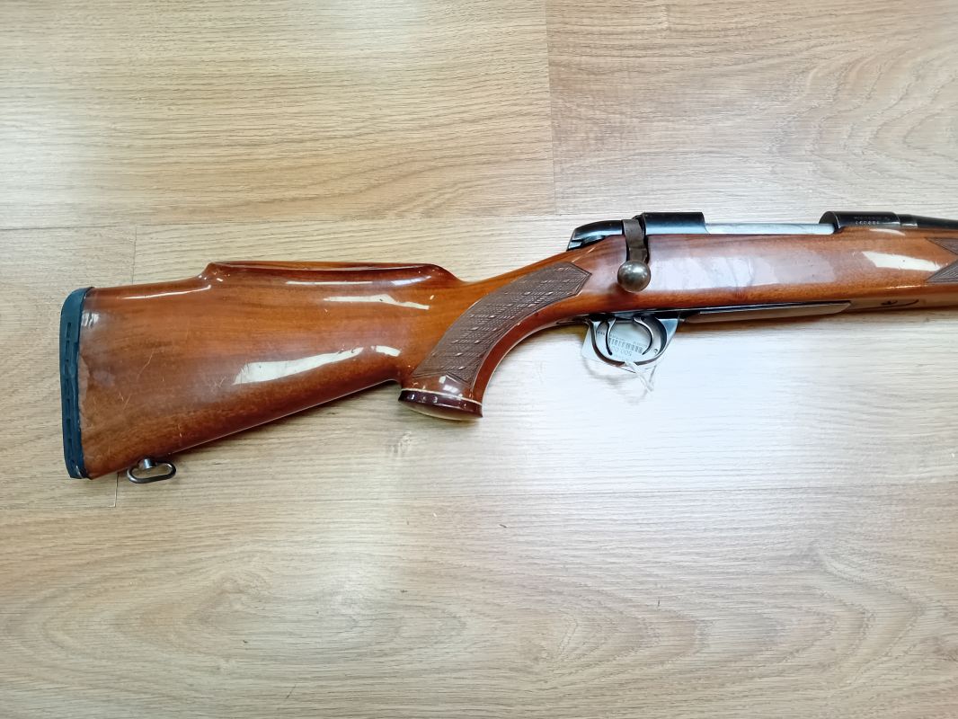 CF2 300 WIN MAG2